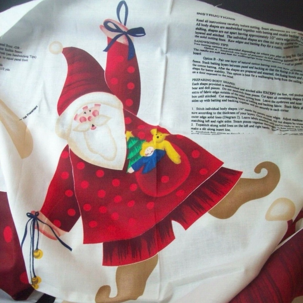 Vintage Christmas Door Decoration Fabric Santa Claus
Cut & Sew 
Uncut